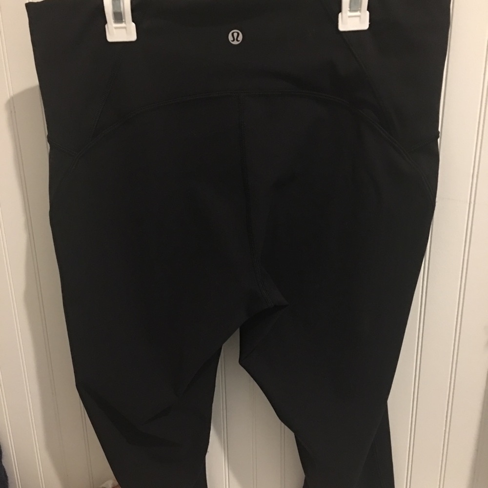 Lululemon crop leggings size 12